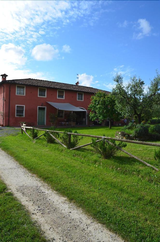 Agriturismo Al Podere Di Rosa 루카 외부 사진